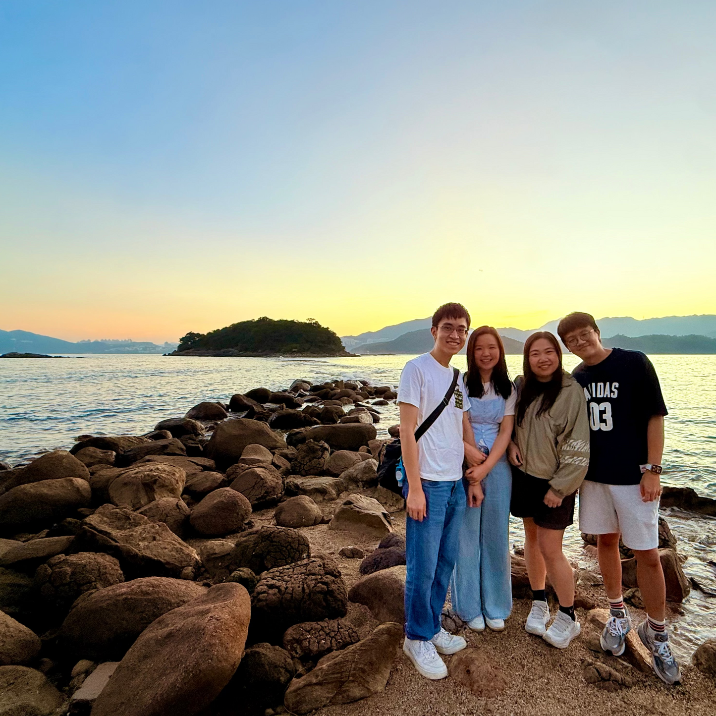 (Yacht Edition) Hong Kong Geopark Four Sea Arches Volcano Sightseeing Tour